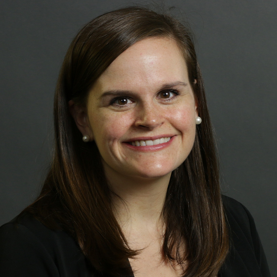 Headshot image of Annie Dear